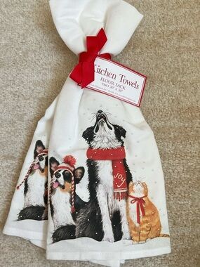 NWT Set of 2 Dog and Cat Snow Days Flour Sack Kitchen Towels